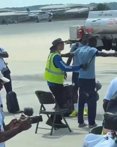 Coupe du monde 2026 : La fouille des joueurs sénégalais sur le tarmac américain déclenche une vive controverse