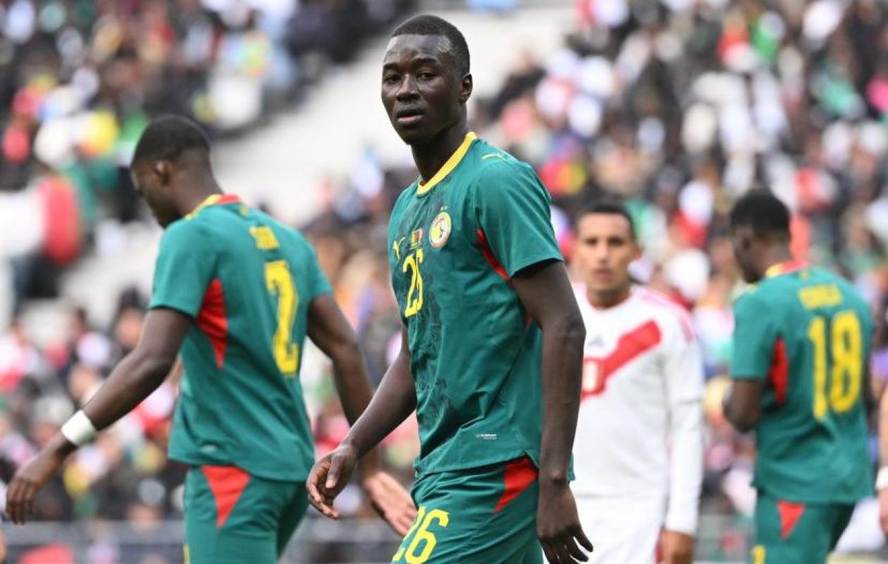 Coupe du monde : Après l’élimination, le spectre d’une implosion plane sur les Lions de la Teranga, Pape Guèye ouvre la fracture
